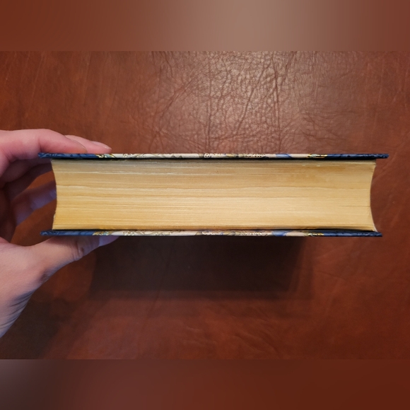 NWT! Butterfly Decorative Storage Book! - Picture 8 of 9